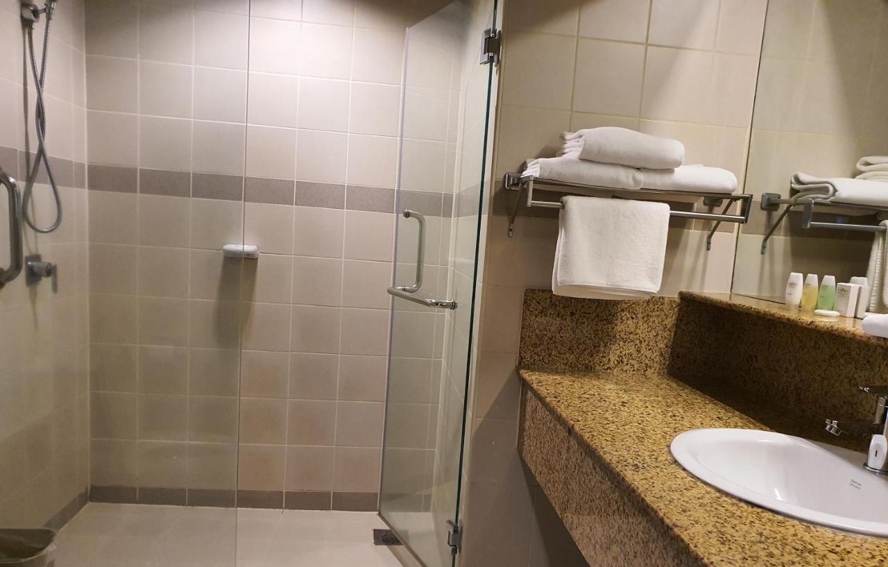 Crown Regency Serviced Suites Kuala Lumpur Exterior photo